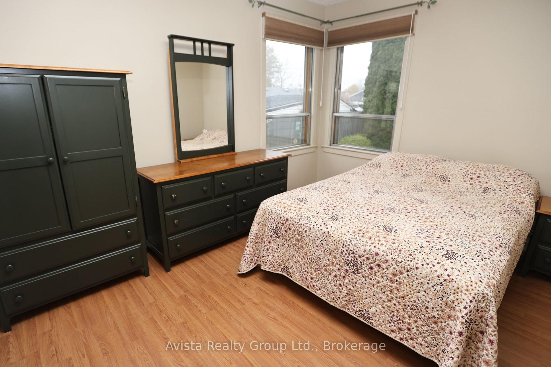 Photo 13 of 426 Christina Street E, Thunder Bay, Westfort — HOMEH