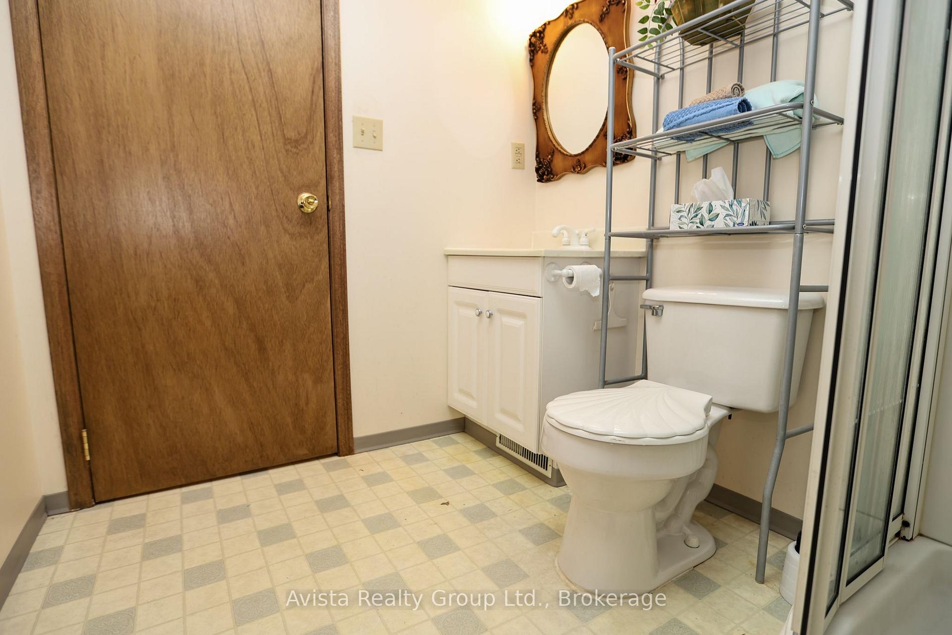 Photo 20 of 426 Christina Street E, Thunder Bay, Westfort — HOMEH