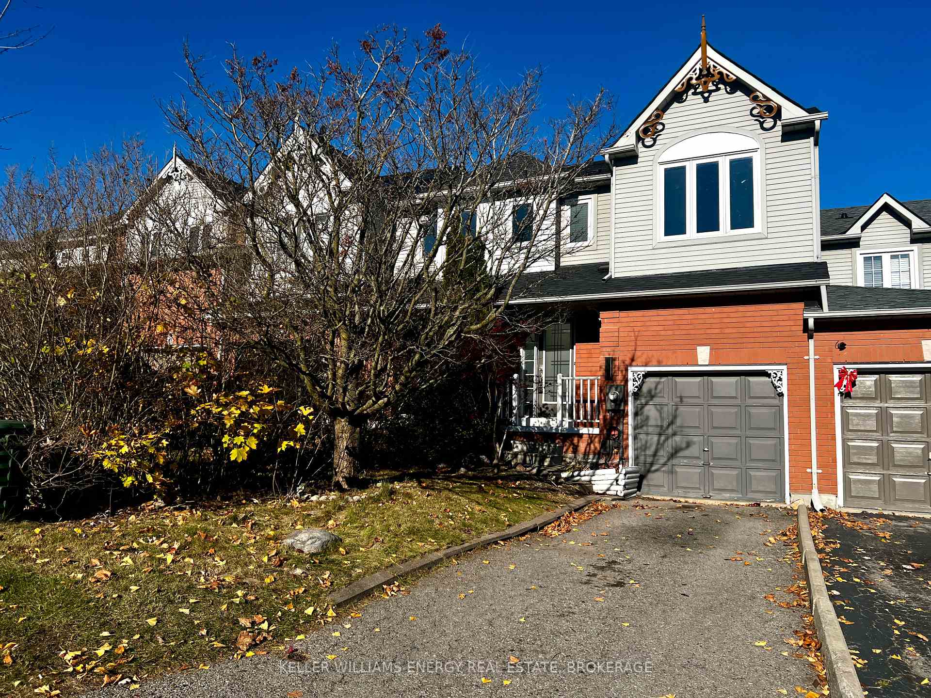 Front of 32 Trewin Lane