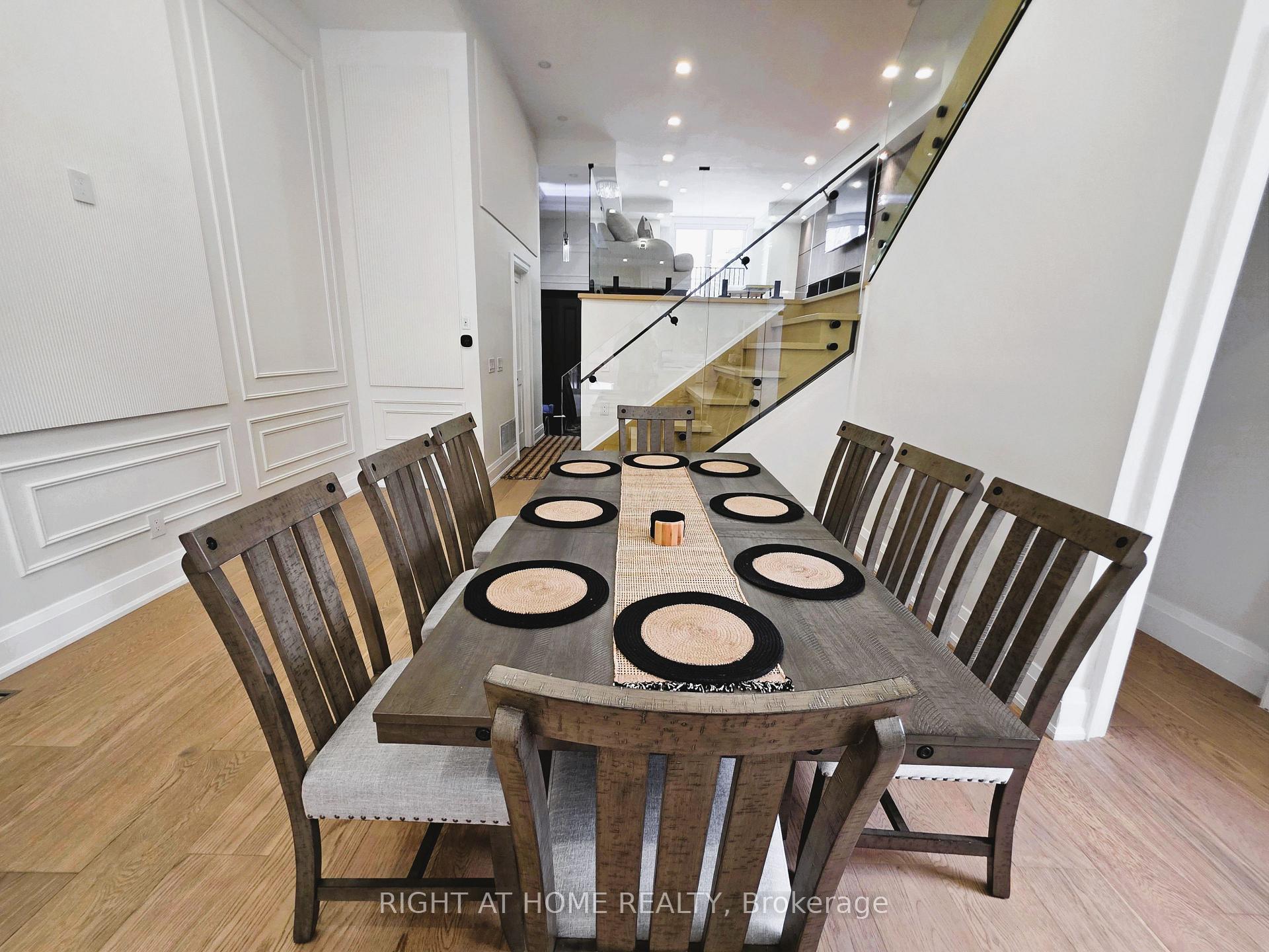 Photo 11 of 247 Ferris Road, Toronto, O'Connor-Parkview — HOMEH