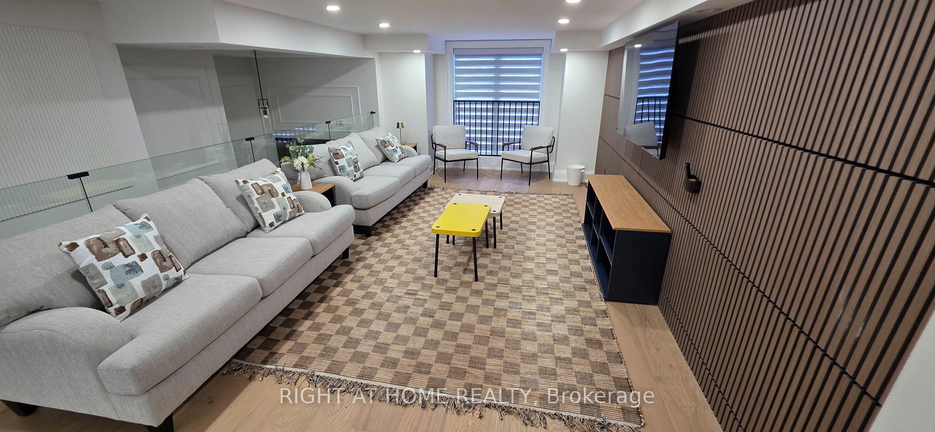 Photo 18 of 247 Ferris Road, Toronto, O'Connor-Parkview — HOMEH