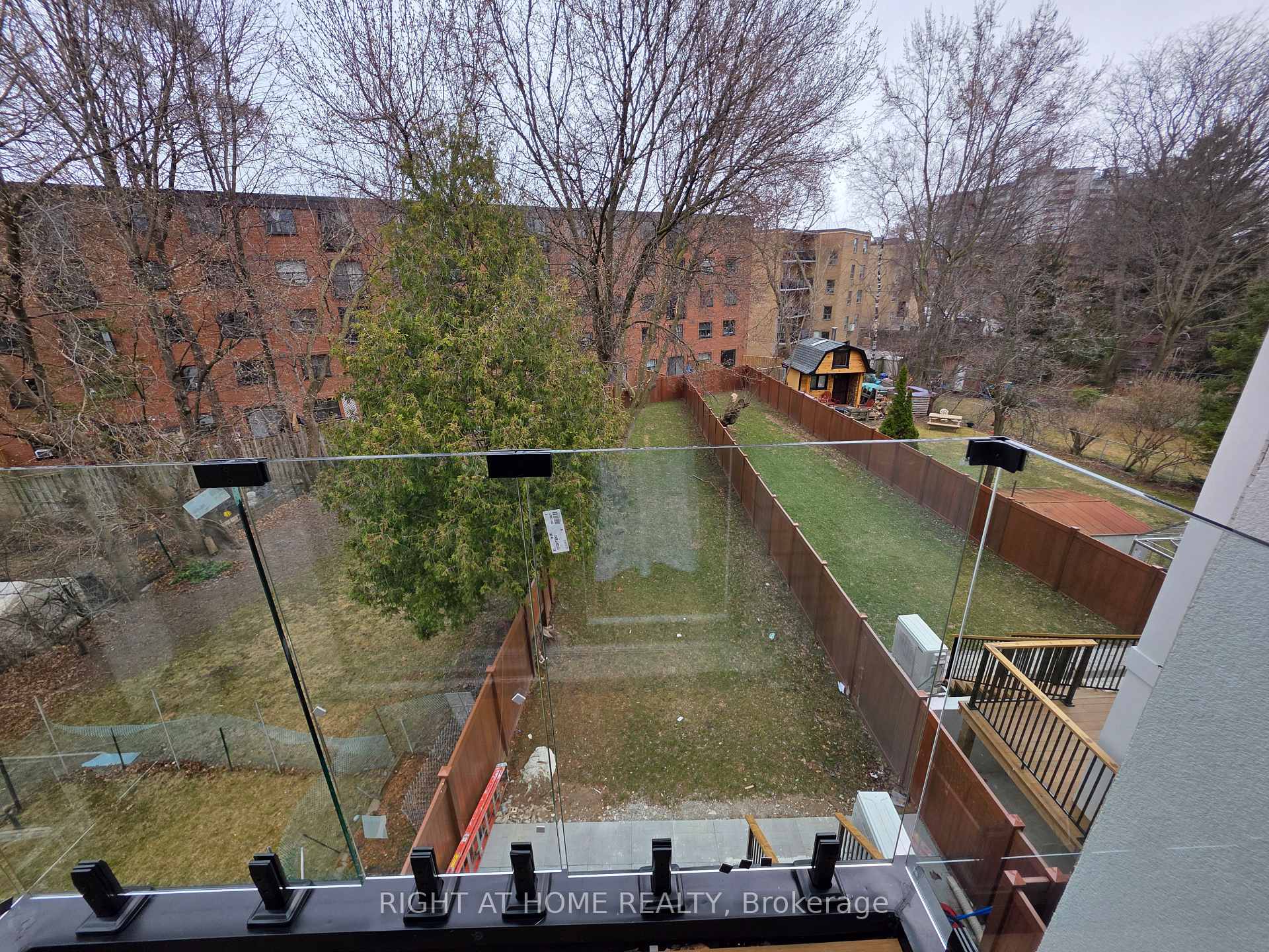 Photo 23 of 247 Ferris Road, Toronto, O'Connor-Parkview — HOMEH