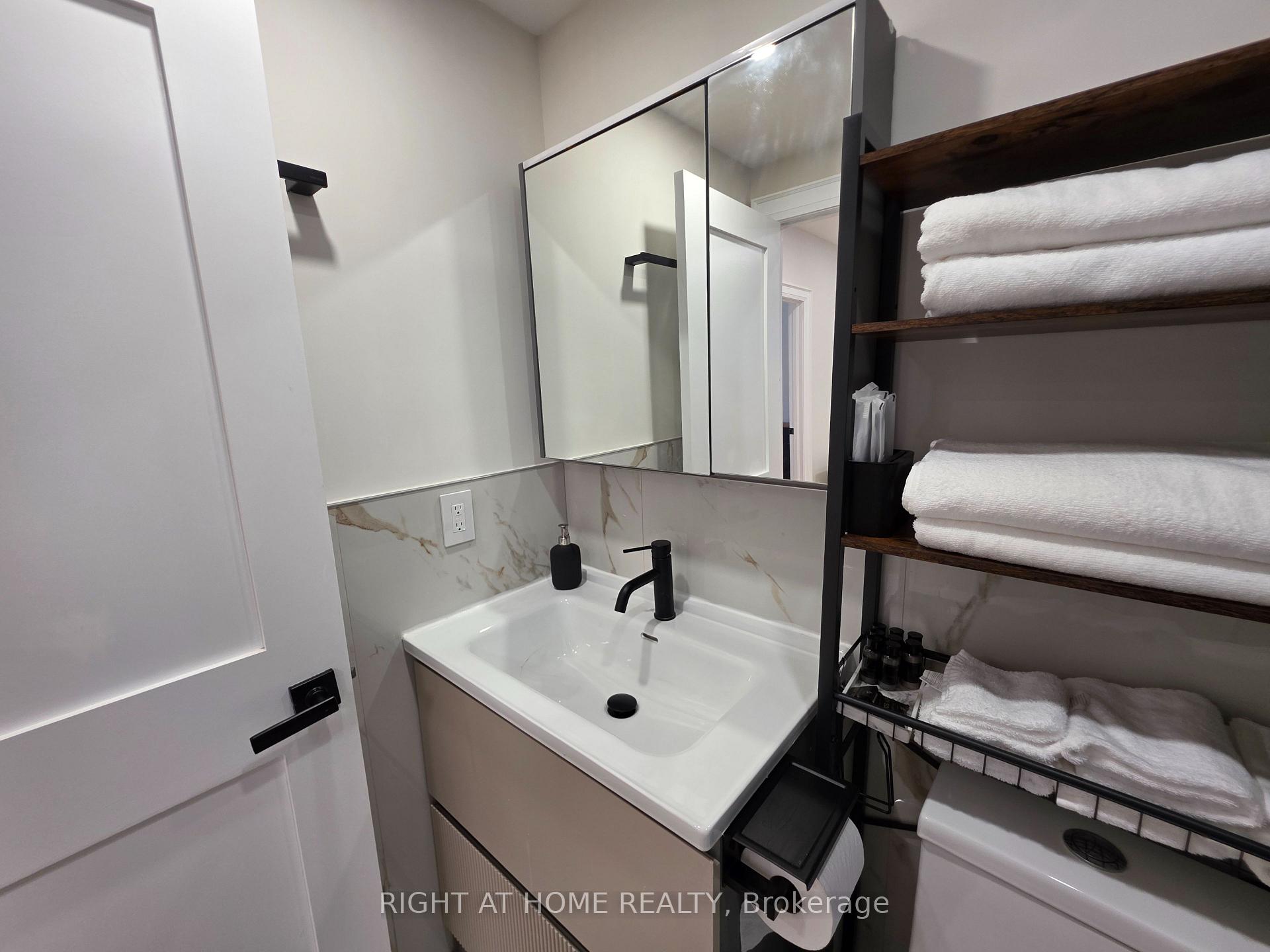 Photo 28 of 247 Ferris Road, Toronto, O'Connor-Parkview — HOMEH