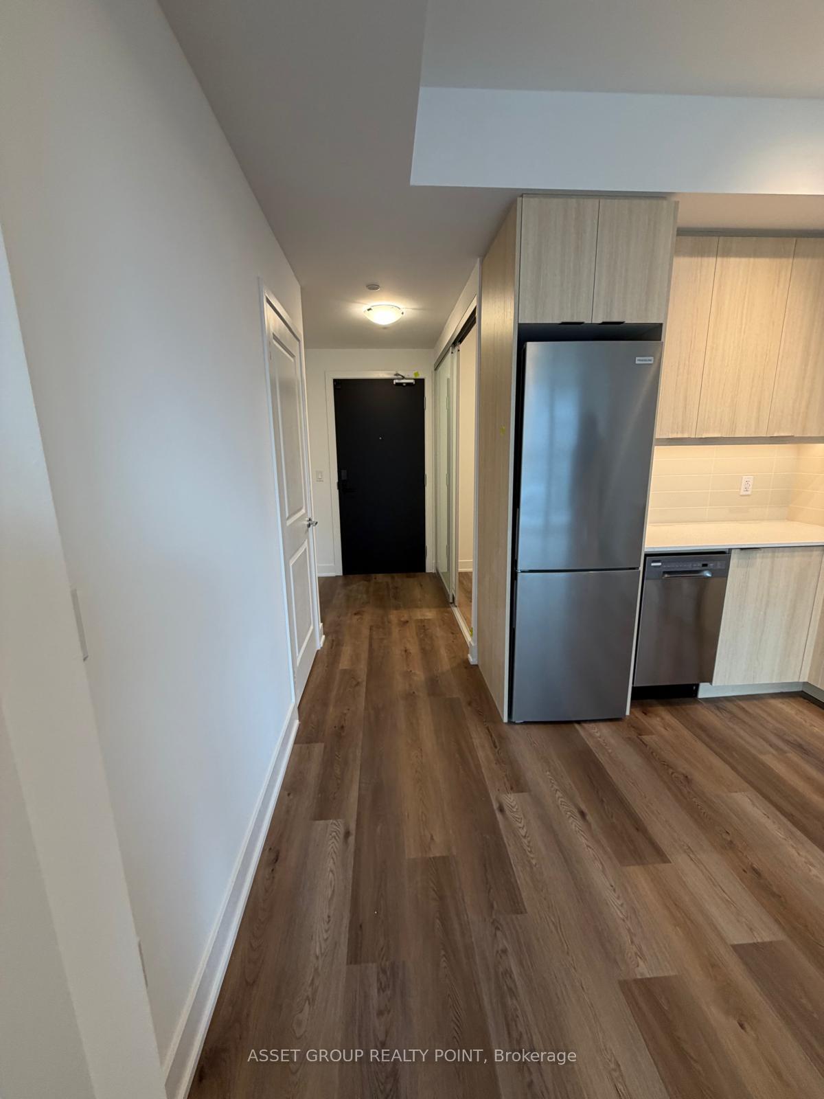 Photo 5 of Unit 608B, 125 Nipissing Road, Milton, Old Milton — HOMEH
