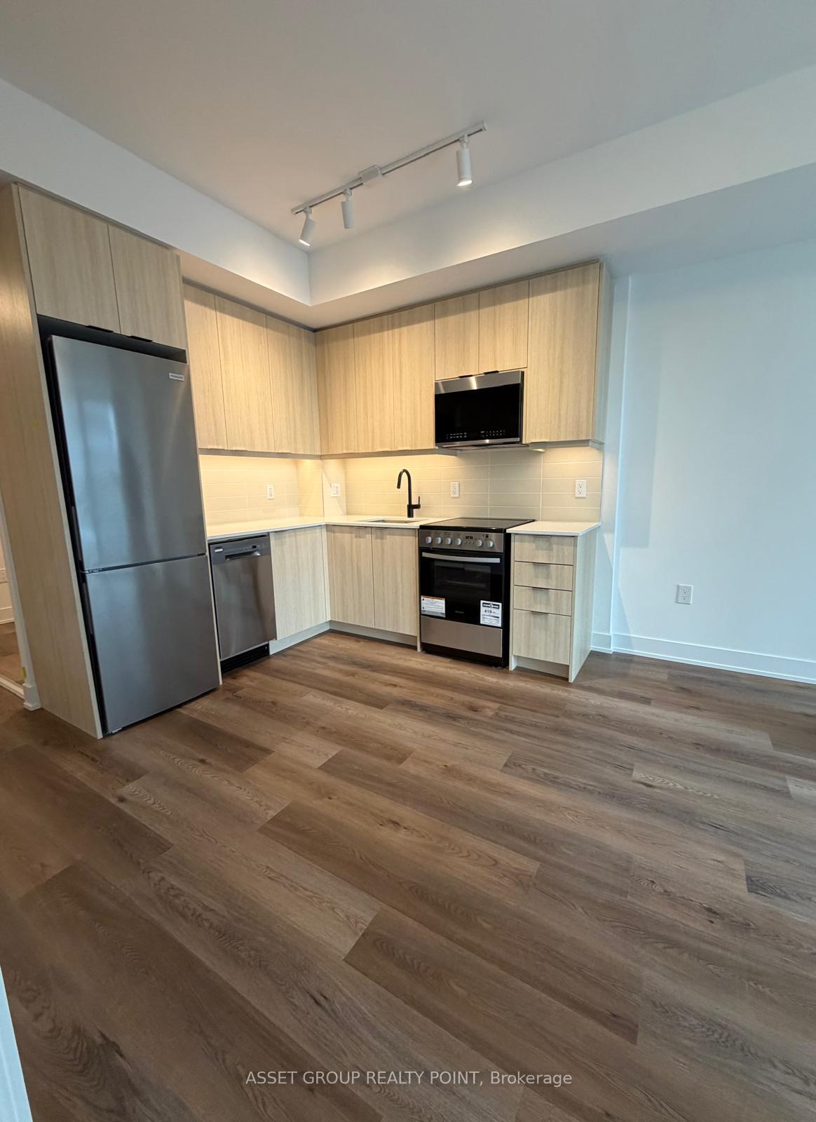 Photo 7 of Unit 608B, 125 Nipissing Road, Milton, Old Milton — HOMEH
