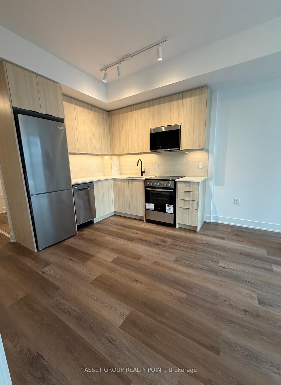 Photo 8 of Unit 608B, 125 Nipissing Road, Milton, Old Milton — HOMEH