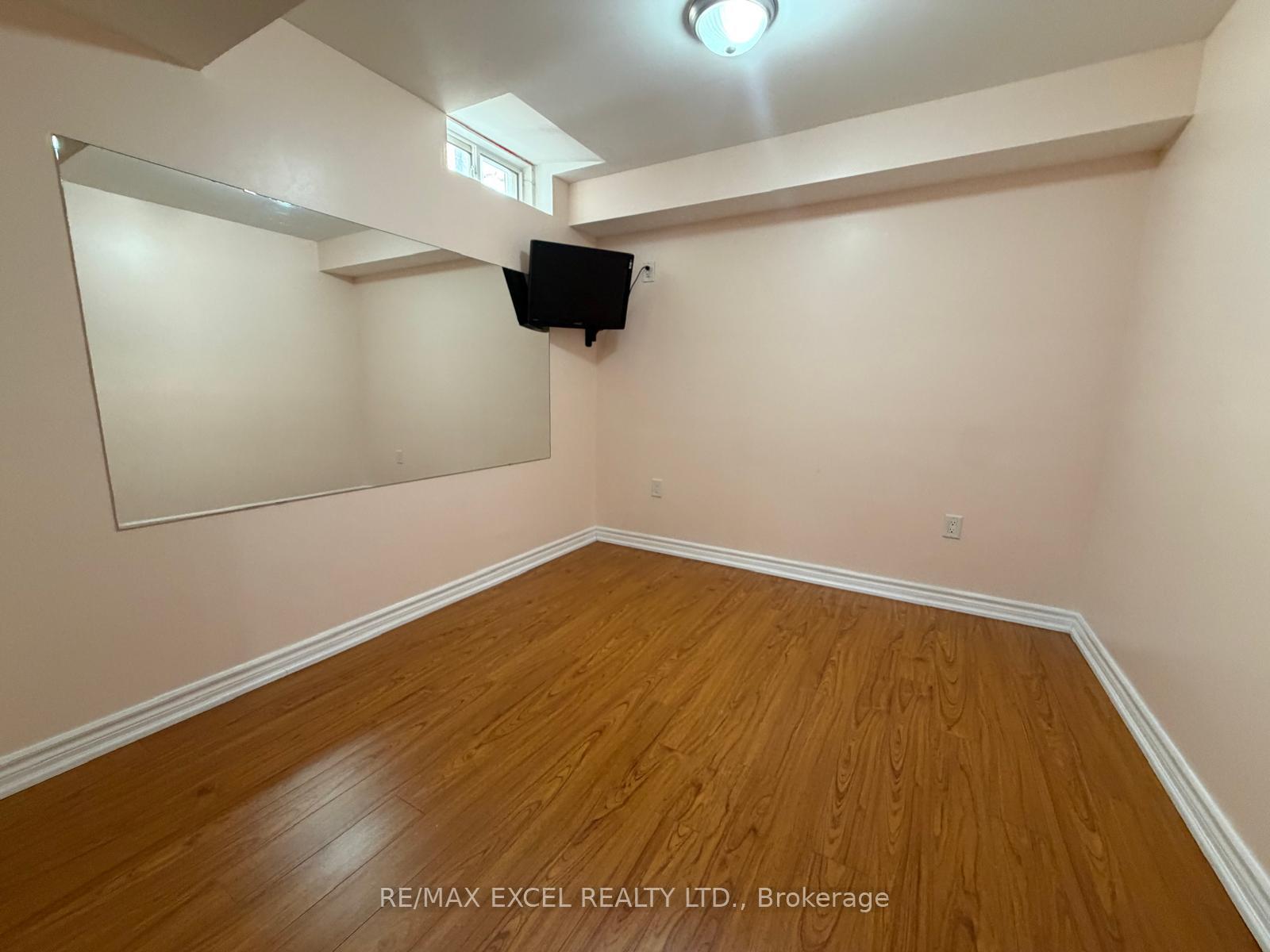 Photo 20 of 15 Zeng Cheng Drive, Markham, Victoria Square — HOMEH