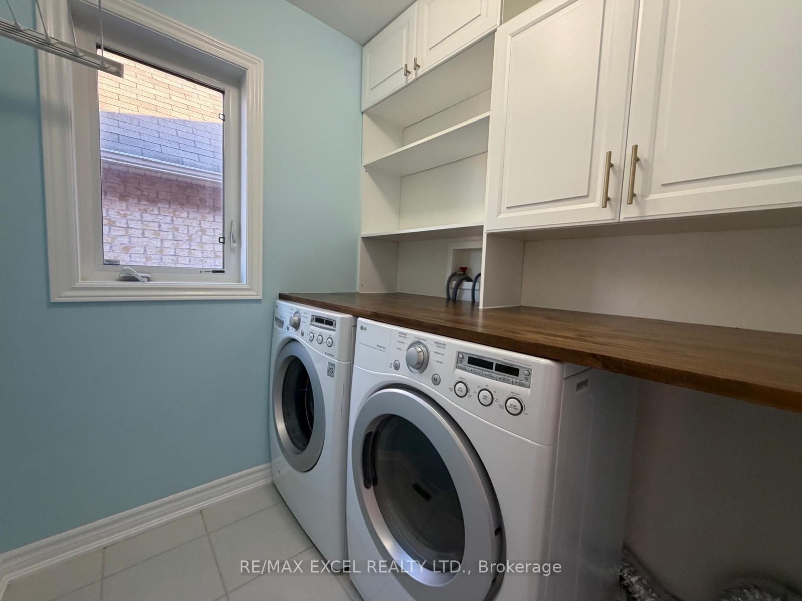 Photo 11 of 15 Zeng Cheng Drive, Markham, Victoria Square — HOMEH