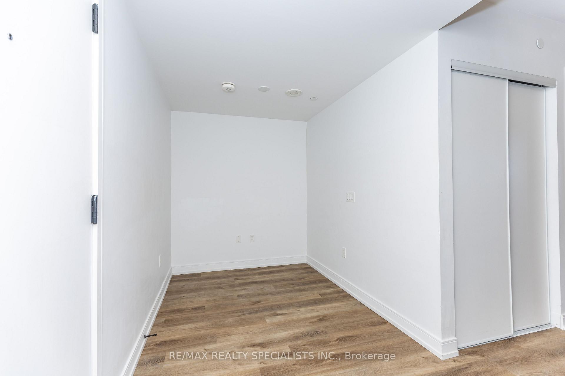 Photo 13 of Unit 1404, 1 Jarvis Street, Hamilton, Beasley — HOMEH