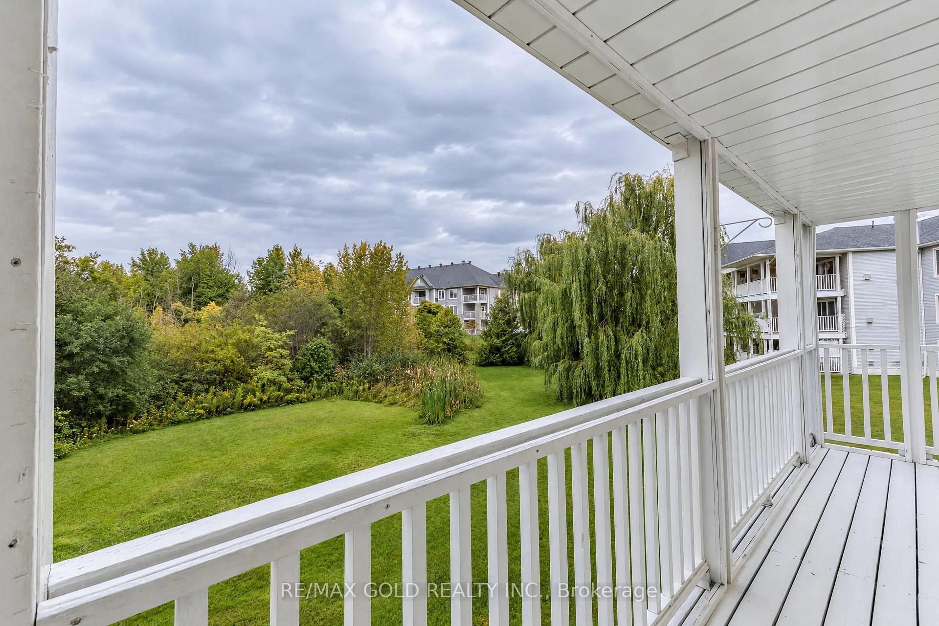 Photo 13 of Unit 8, 20 Mulligan Lane, Wasaga Beach — HOMEH