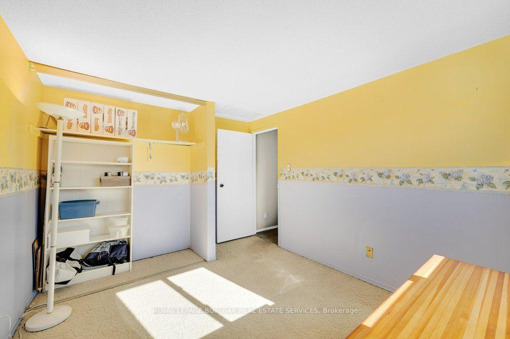 Photo 15 of 609 Roseheath Drive, Milton, Bronte Meadows — HOMEH