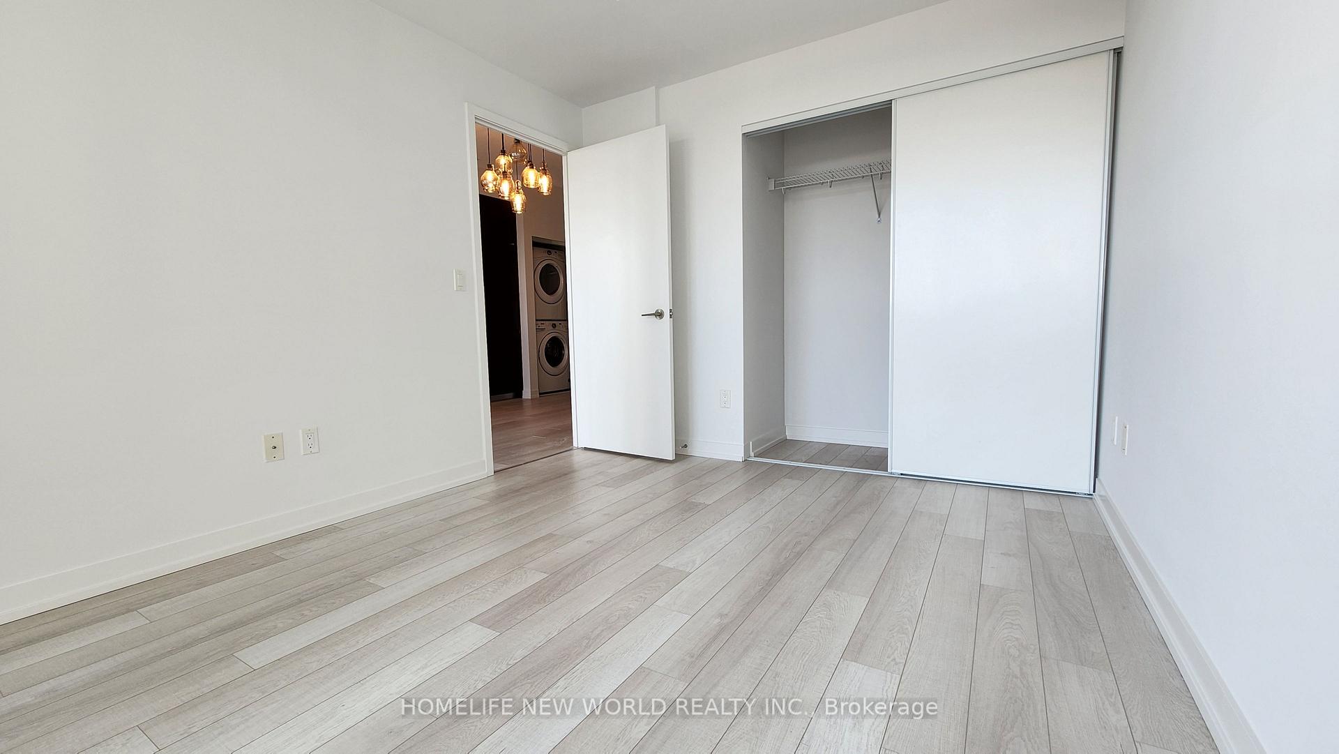 Photo 10 of 115 McMahon Drive, North York, Bayview Village — HOMEH