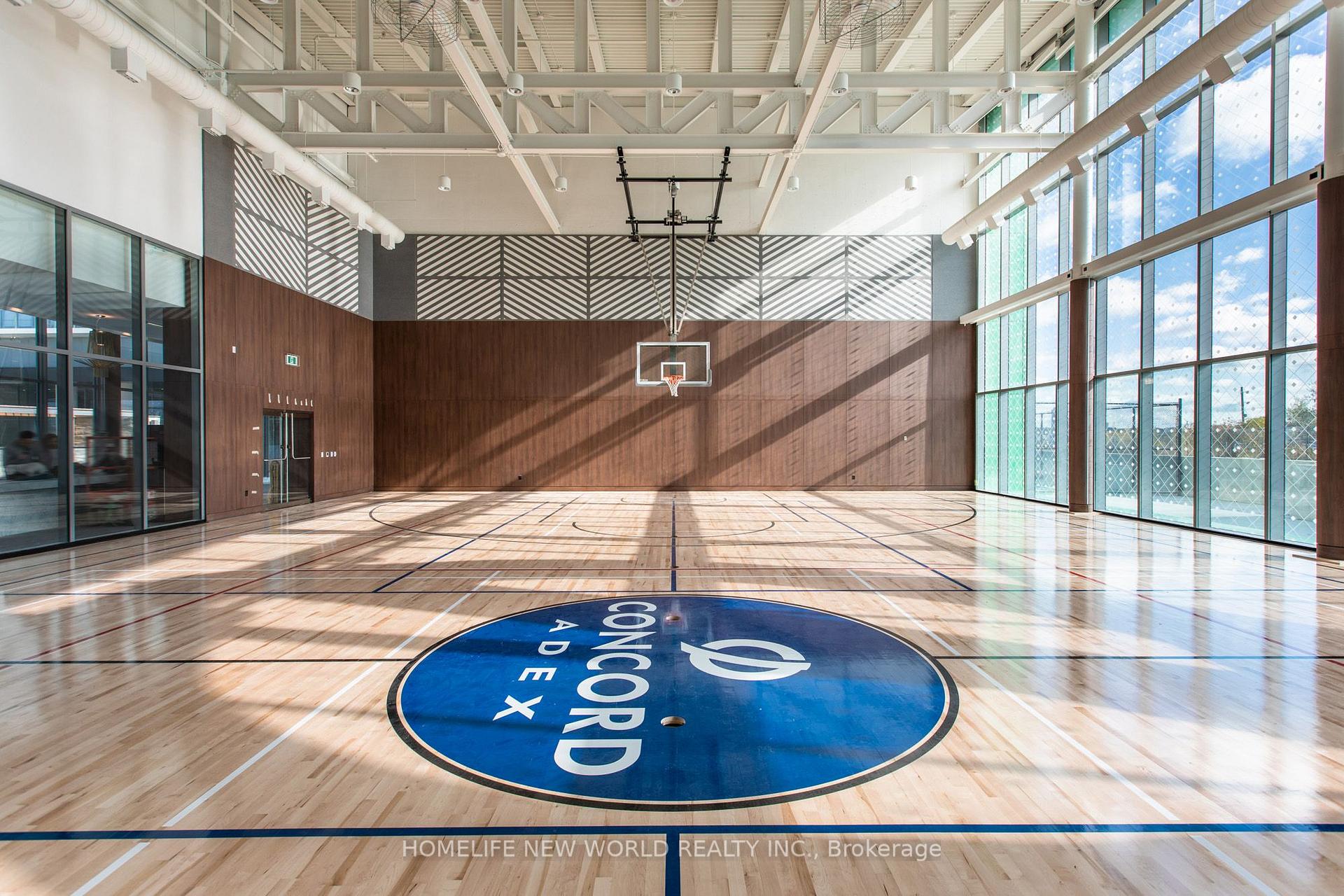 Photo 14 of 115 McMahon Drive, North York, Bayview Village — HOMEH