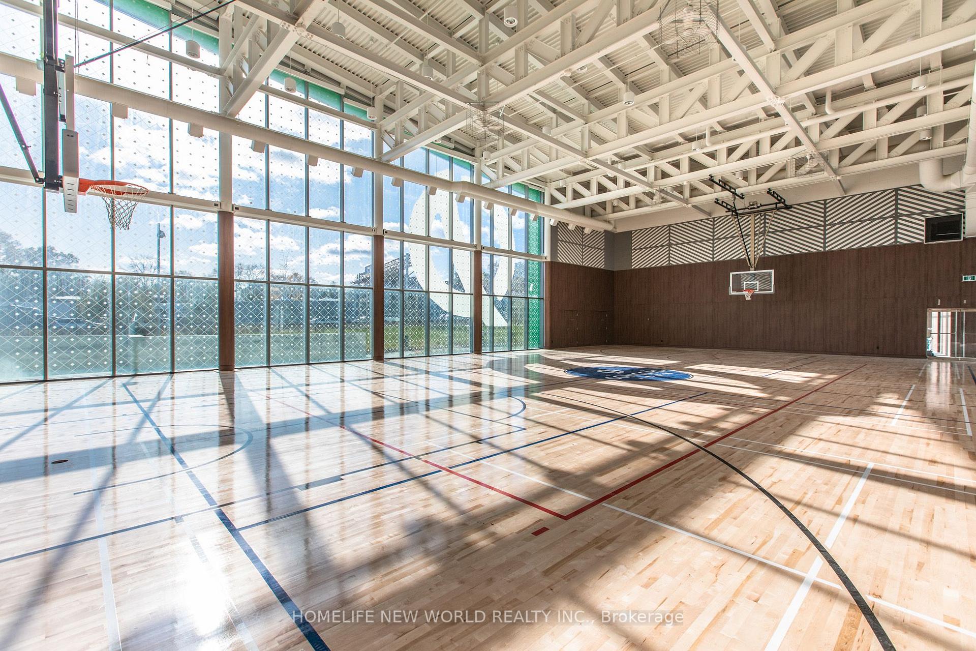 Photo 16 of 115 McMahon Drive, North York, Bayview Village — HOMEH