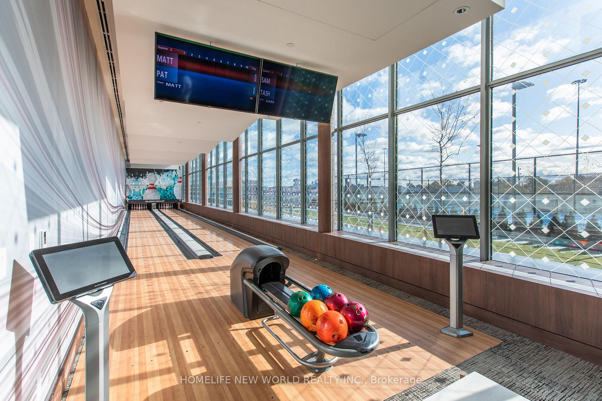 Photo 24 of 115 McMahon Drive, North York, Bayview Village — HOMEH