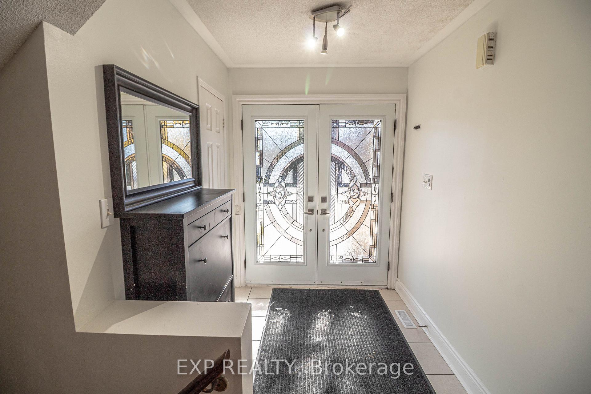 Photo 2 of 43 Luella Crescent, Brampton, Fletcher's Meadow — HOMEH