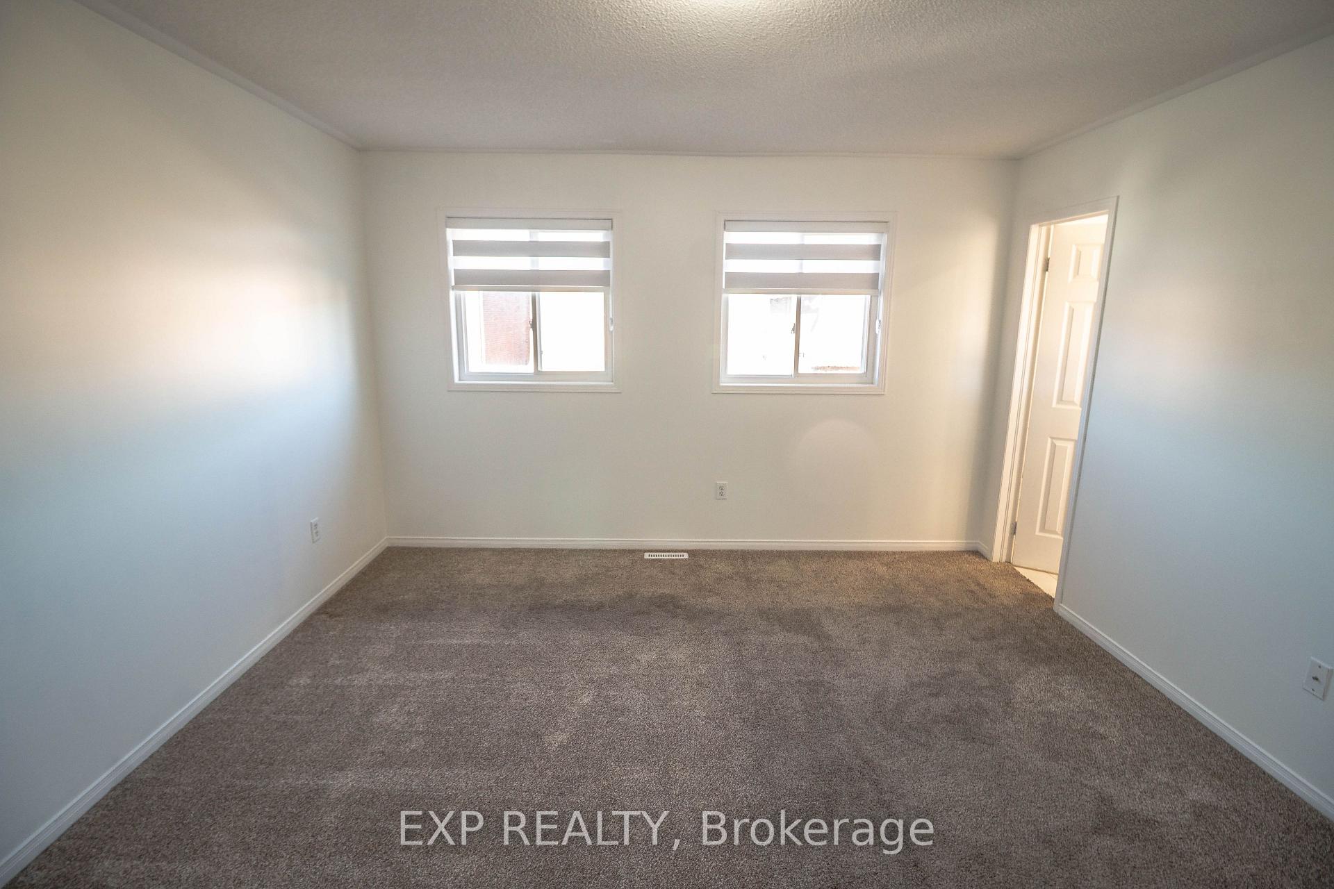 Photo 11 of 43 Luella Crescent, Brampton, Fletcher's Meadow — HOMEH