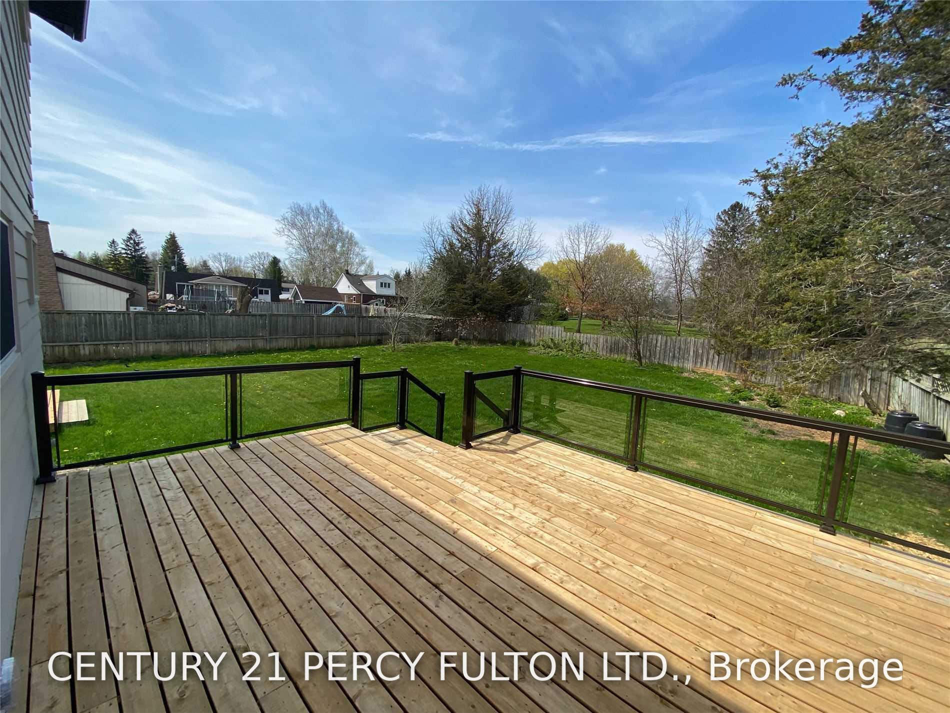 Photo 8 of 40 Macnaughton Drive, Innisfil, Rural Innisfil — HOMEH