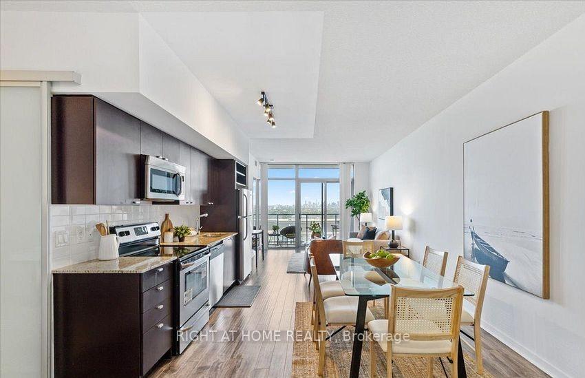 Photo 2 of Unit 3313, 105 The Queens Way, Toronto, High Park-Swansea — HOMEH