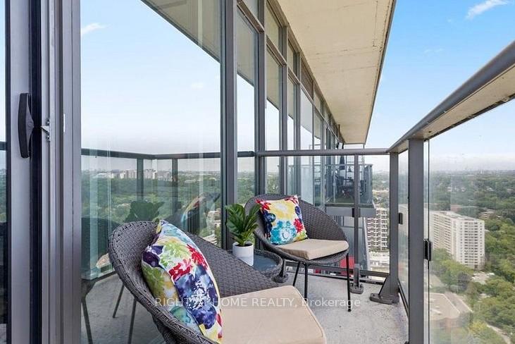 Photo 18 of Unit 3313, 105 The Queens Way, Toronto, High Park-Swansea — HOMEH