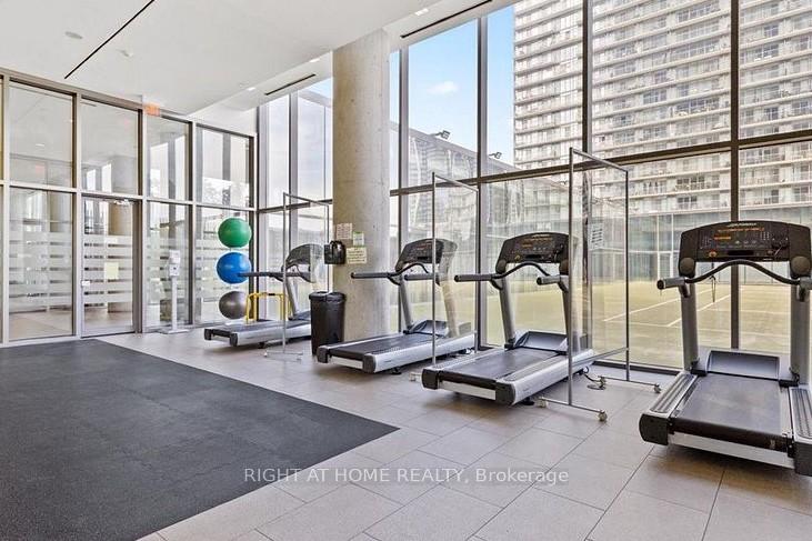 Photo 21 of Unit 3313, 105 The Queens Way, Toronto, High Park-Swansea — HOMEH
