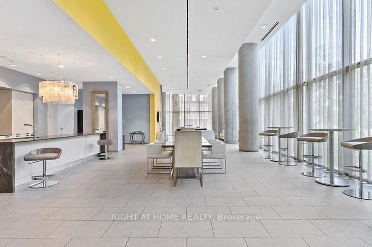 Photo 22 of Unit 3313, 105 The Queens Way, Toronto, High Park-Swansea — HOMEH