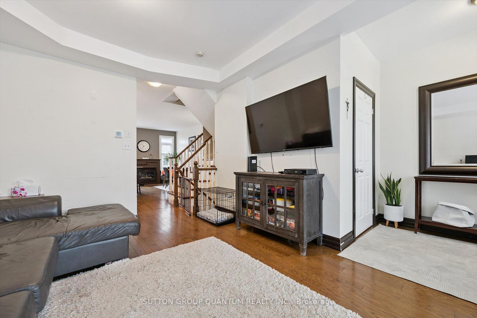 Photo 6 of 2254 Norfolk Drive, Oakville, River Oaks — HOMEH