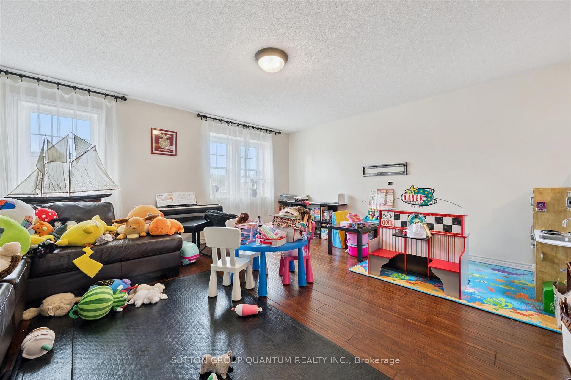 Photo 27 of 2254 Norfolk Drive, Oakville, River Oaks — HOMEH
