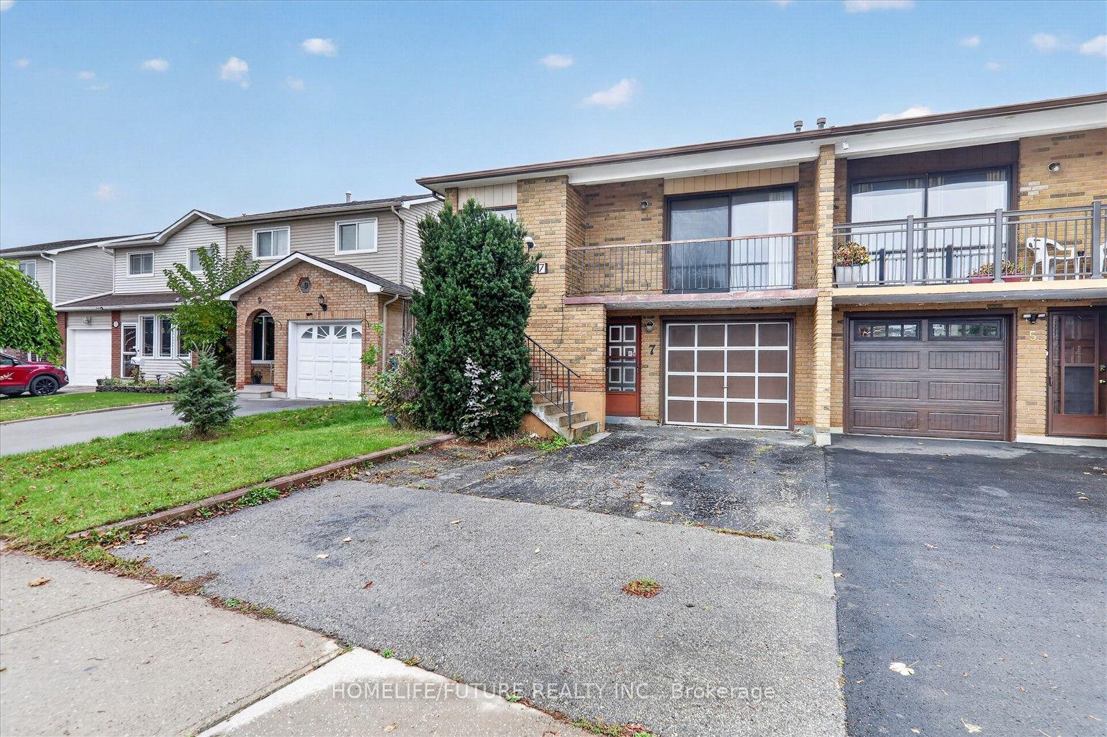 Photo 5 of 7 Winterfold Drive, Brampton, Madoc — HOMEH