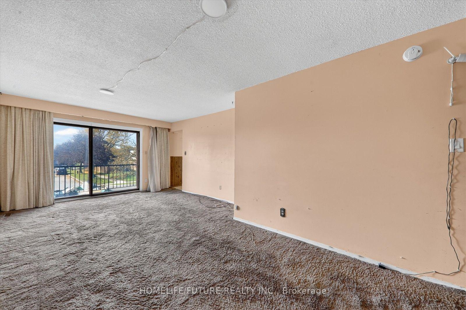 Photo 14 of 7 Winterfold Drive, Brampton, Madoc — HOMEH