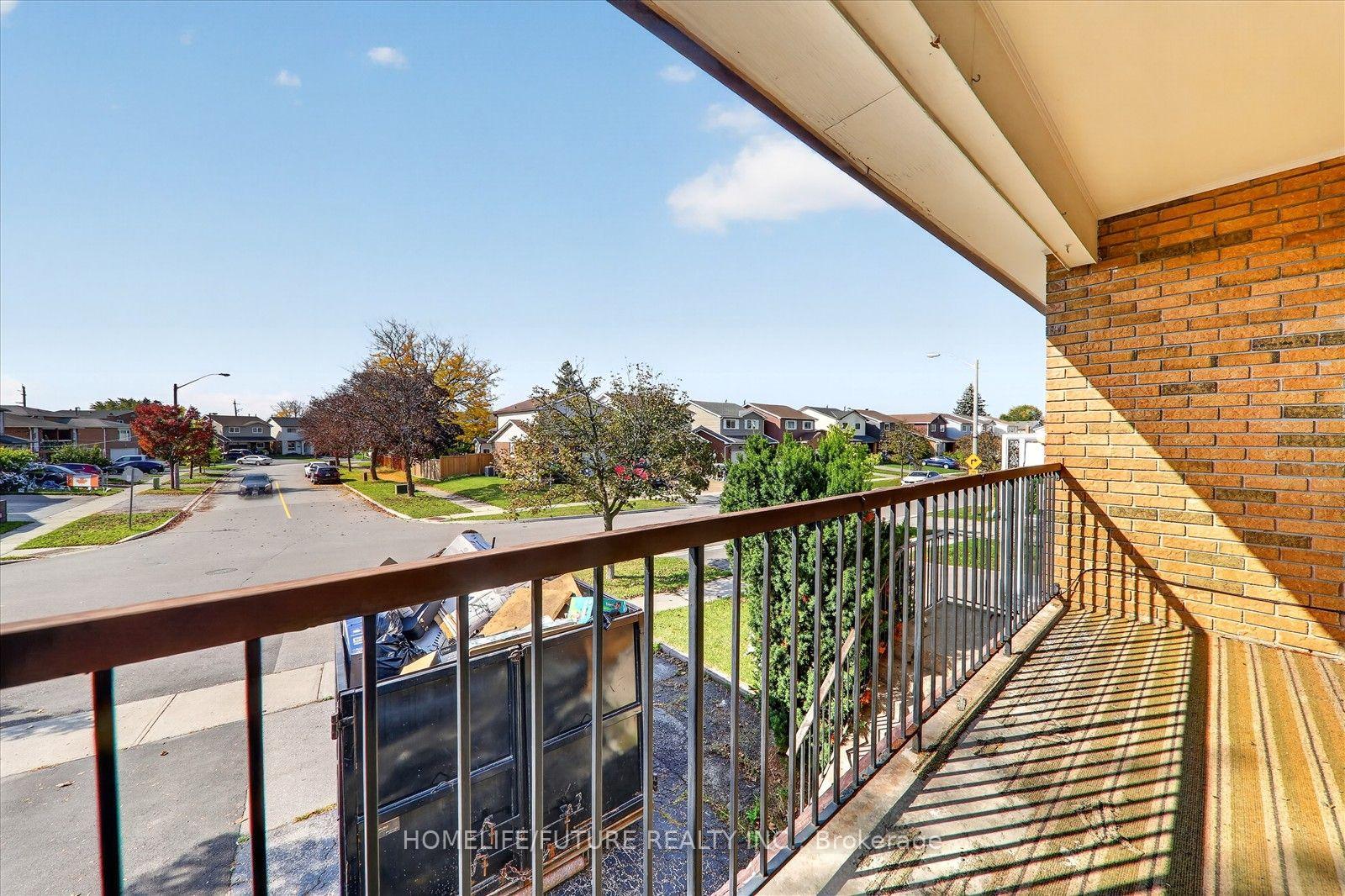 Photo 15 of 7 Winterfold Drive, Brampton, Madoc — HOMEH