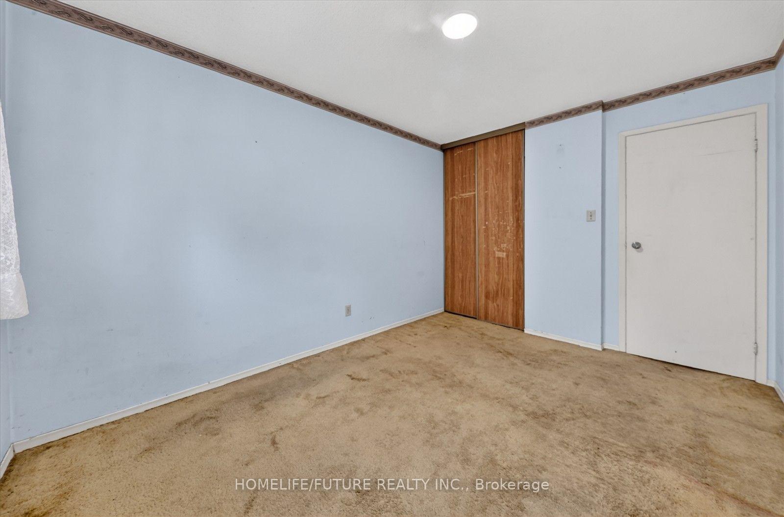 Photo 25 of 7 Winterfold Drive, Brampton, Madoc — HOMEH