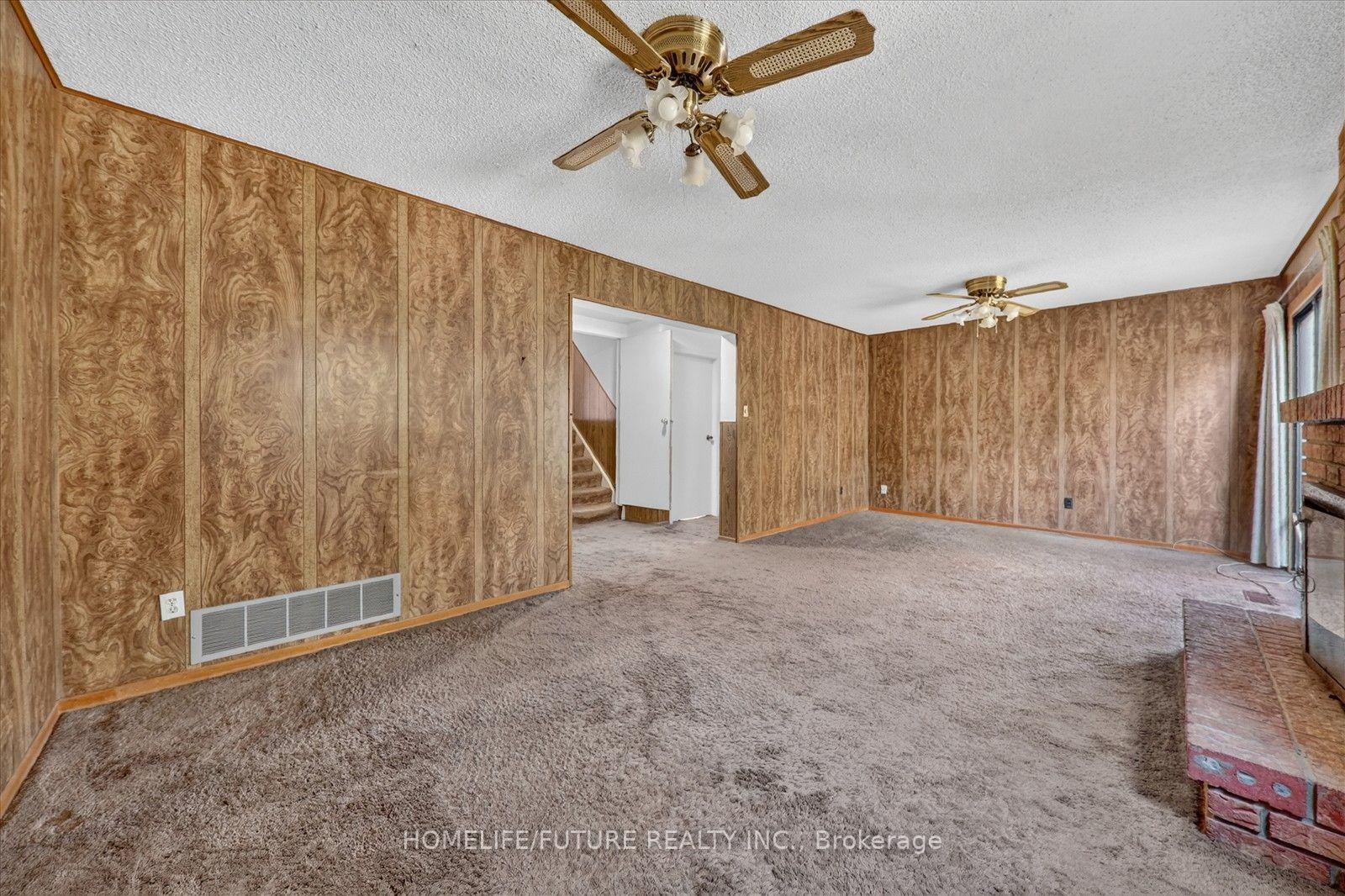 Photo 32 of 7 Winterfold Drive, Brampton, Madoc — HOMEH