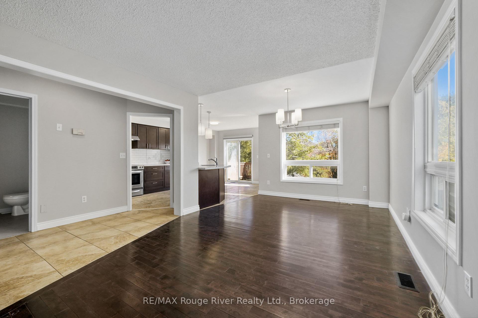 Photo 9 of 23 Bridges Drive, Clarington, Newcastle — HOMEH