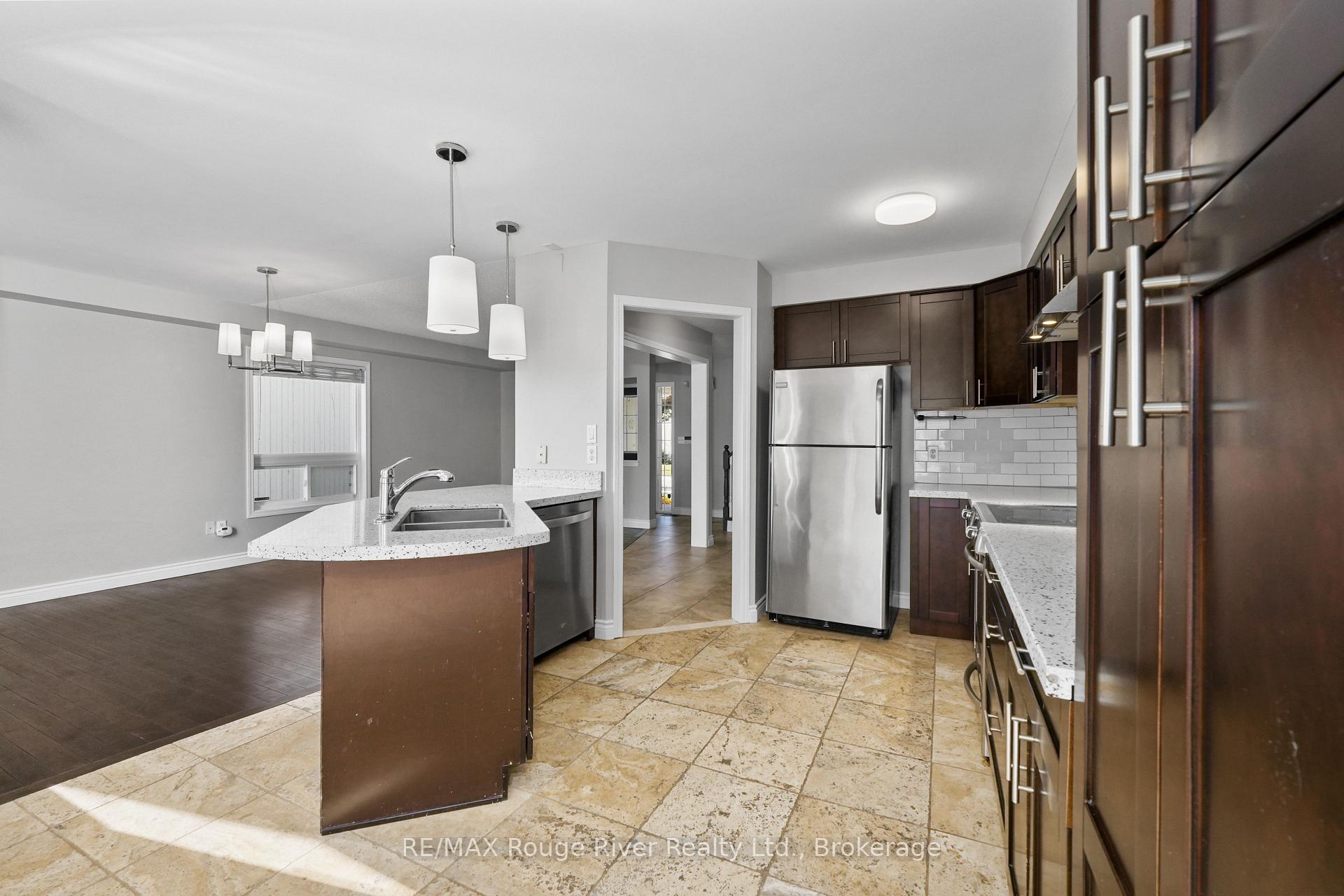 Photo 16 of 23 Bridges Drive, Clarington, Newcastle — HOMEH