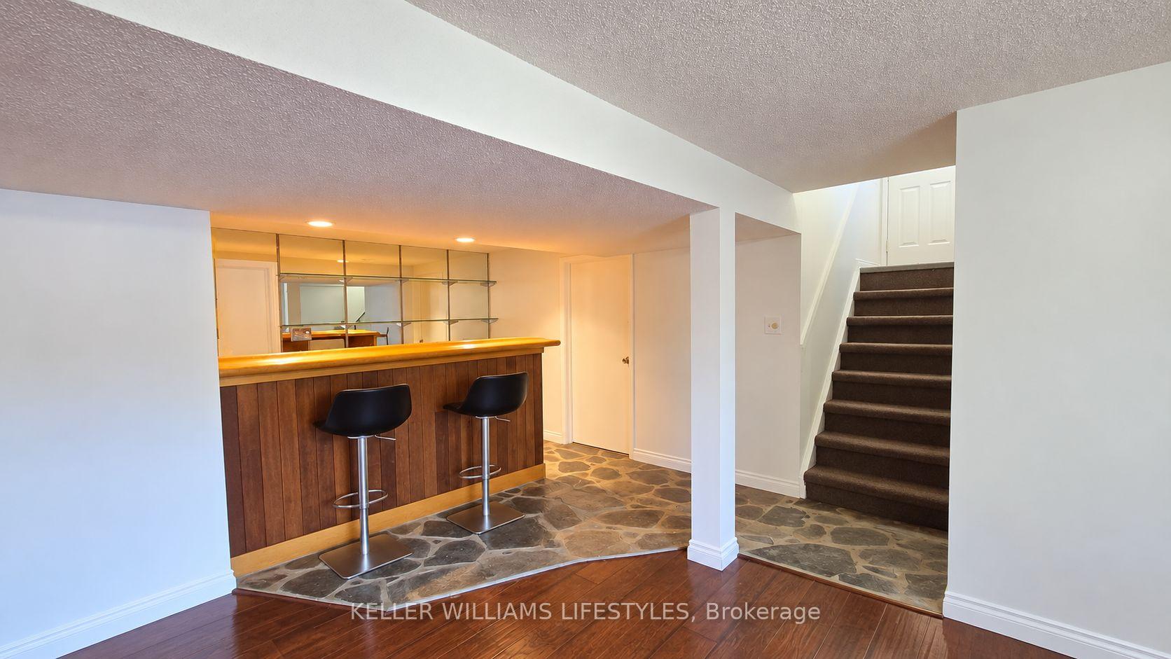 Photo 9 of 222 Starlight Avenue, London, East H — HOMEH