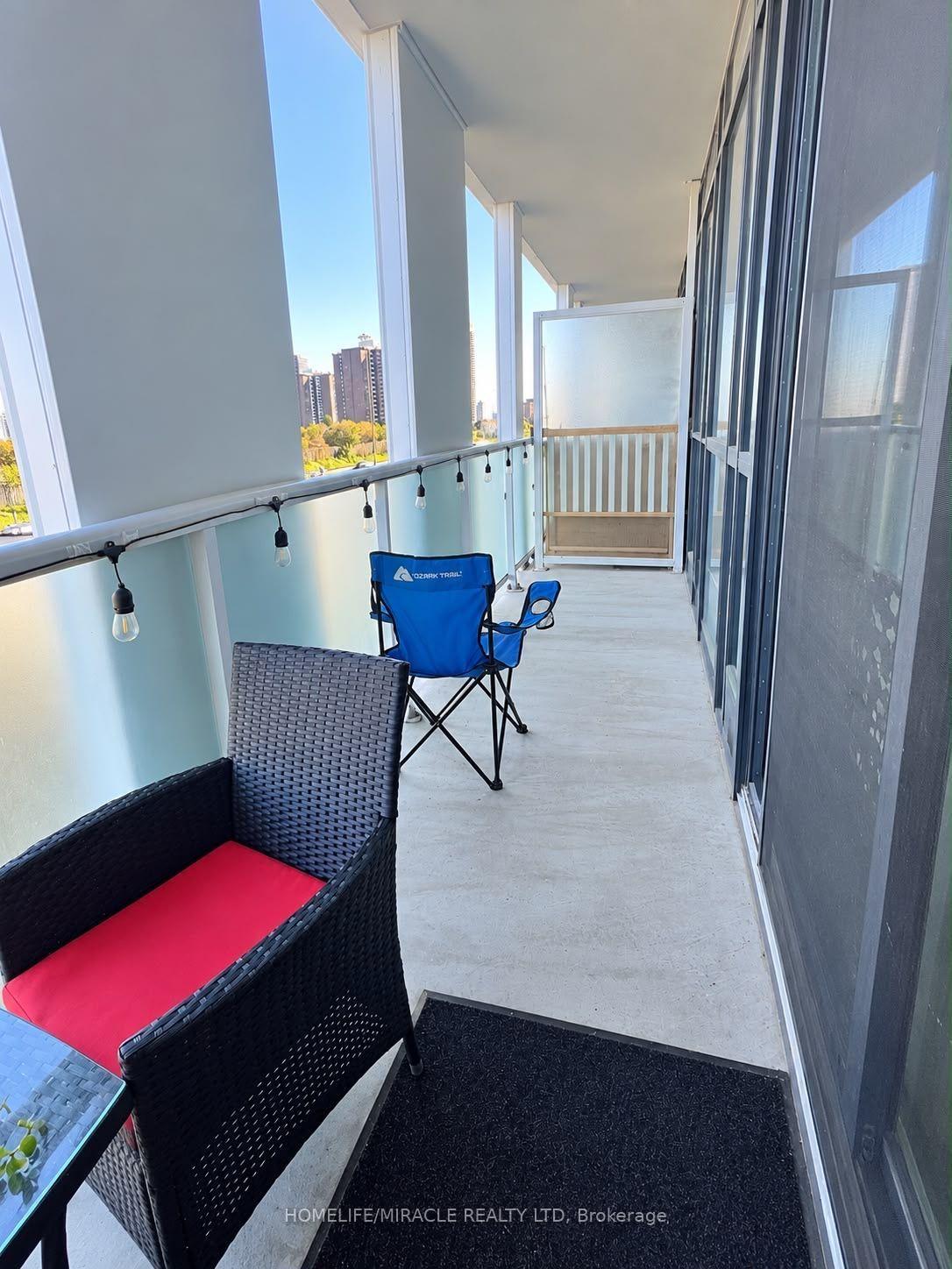 Photo 10 of Unit 516, 188 Fairview Mall Drive, North York, Don Valley Village — HOMEH