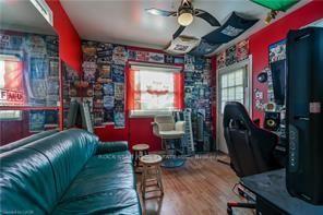 Photo 5 of 139 Balsam Avenue S, Hamilton, Blakeley — HOMEH
