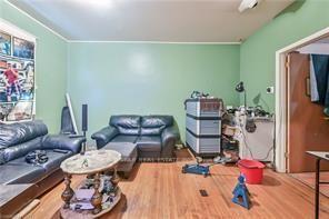 Photo 7 of 139 Balsam Avenue S, Hamilton, Blakeley — HOMEH