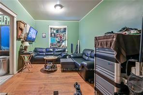 Photo 8 of 139 Balsam Avenue S, Hamilton, Blakeley — HOMEH