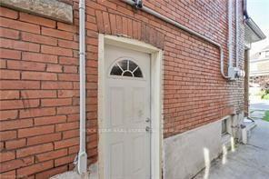 Photo 9 of 139 Balsam Avenue S, Hamilton, Blakeley — HOMEH