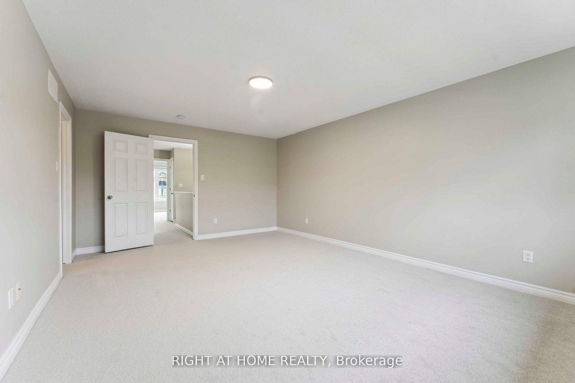 Photo 20 of 195 Mancini Way, Ottawa, Barrhaven - Strandherd — HOMEH