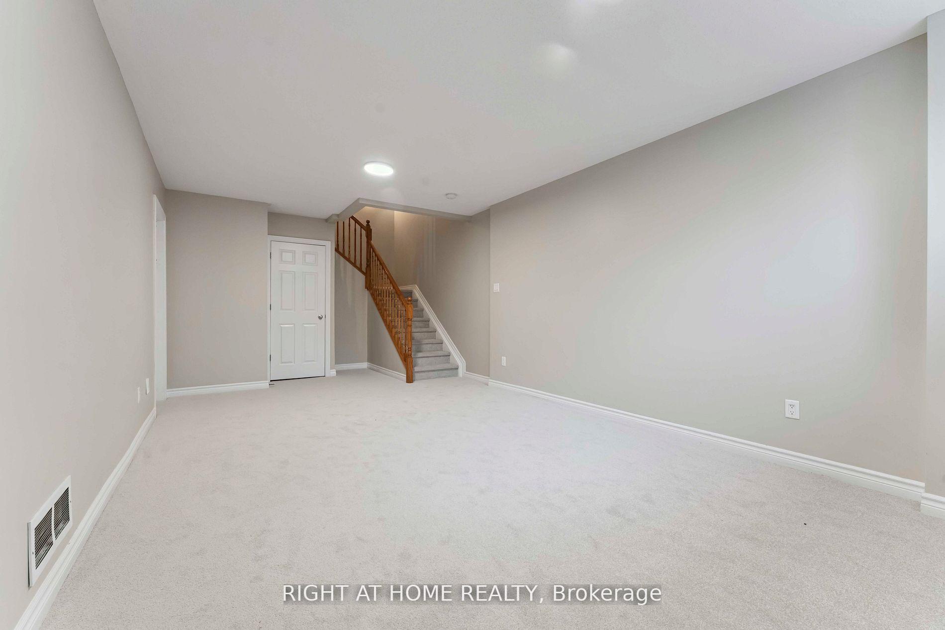 Photo 25 of 195 Mancini Way, Ottawa, Barrhaven - Strandherd — HOMEH