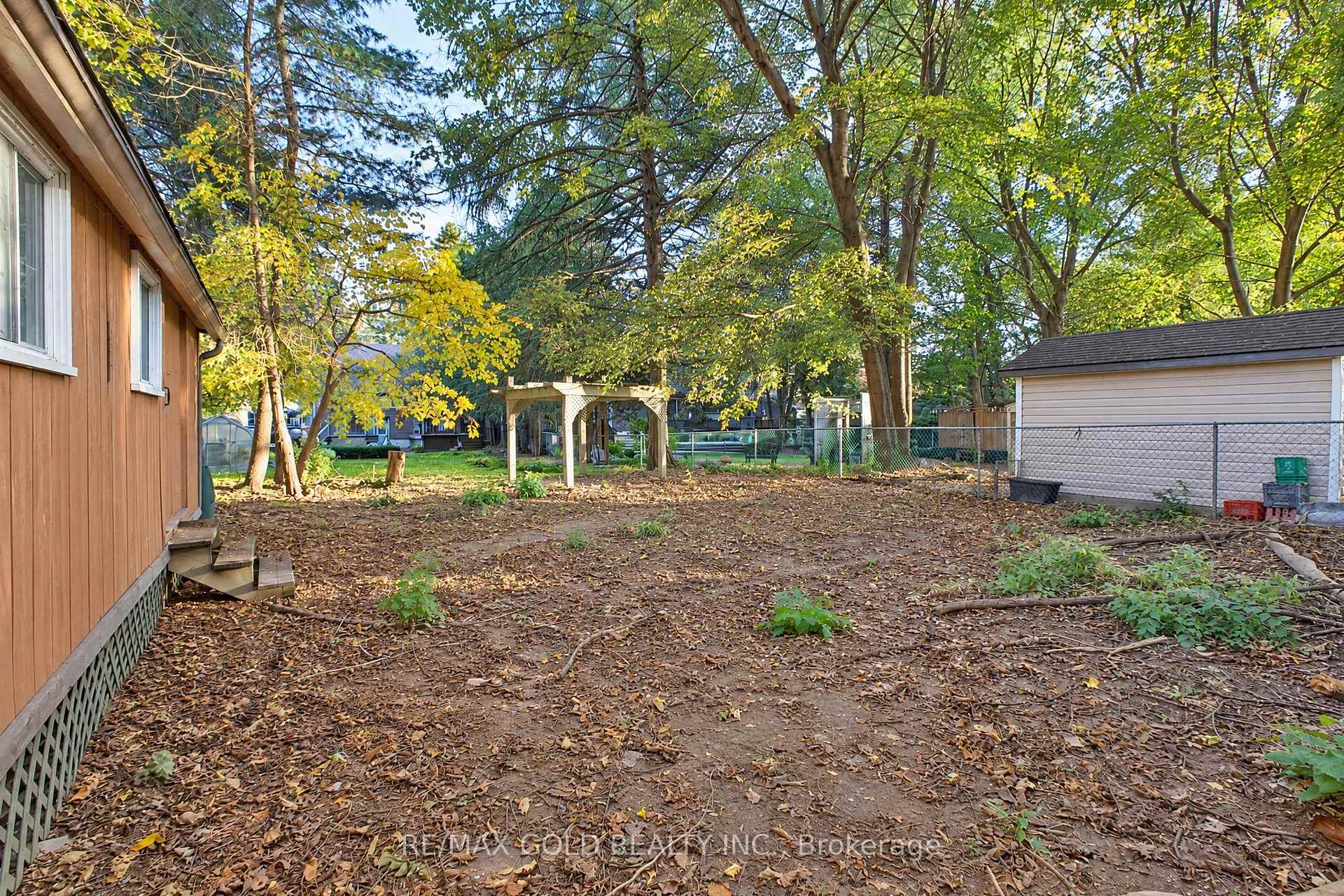 Photo 6 of 1807 Orr Road, Mississauga, Clarkson — HOMEH