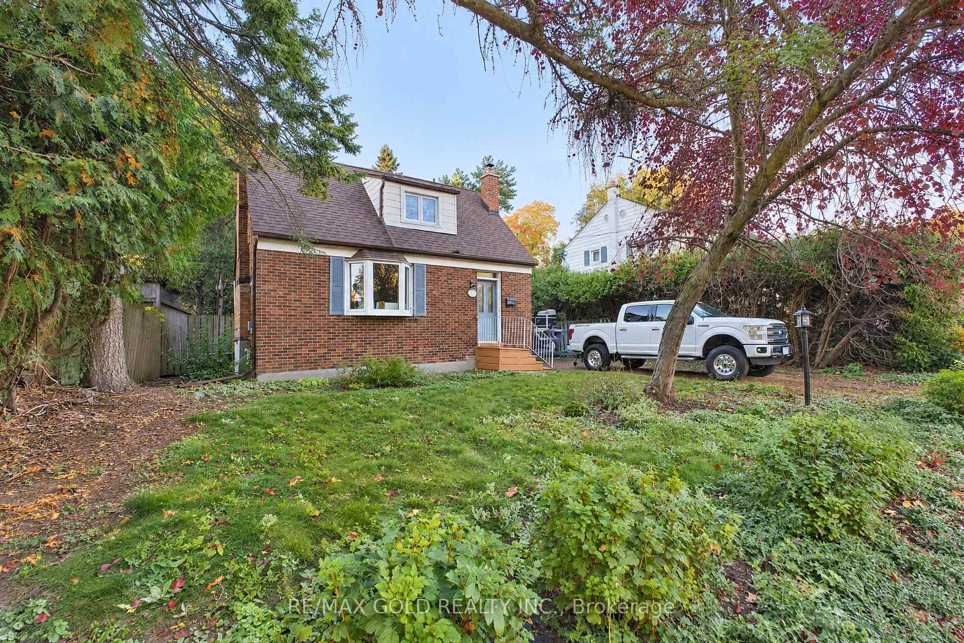 Photo 9 of 1807 Orr Road, Mississauga, Clarkson — HOMEH