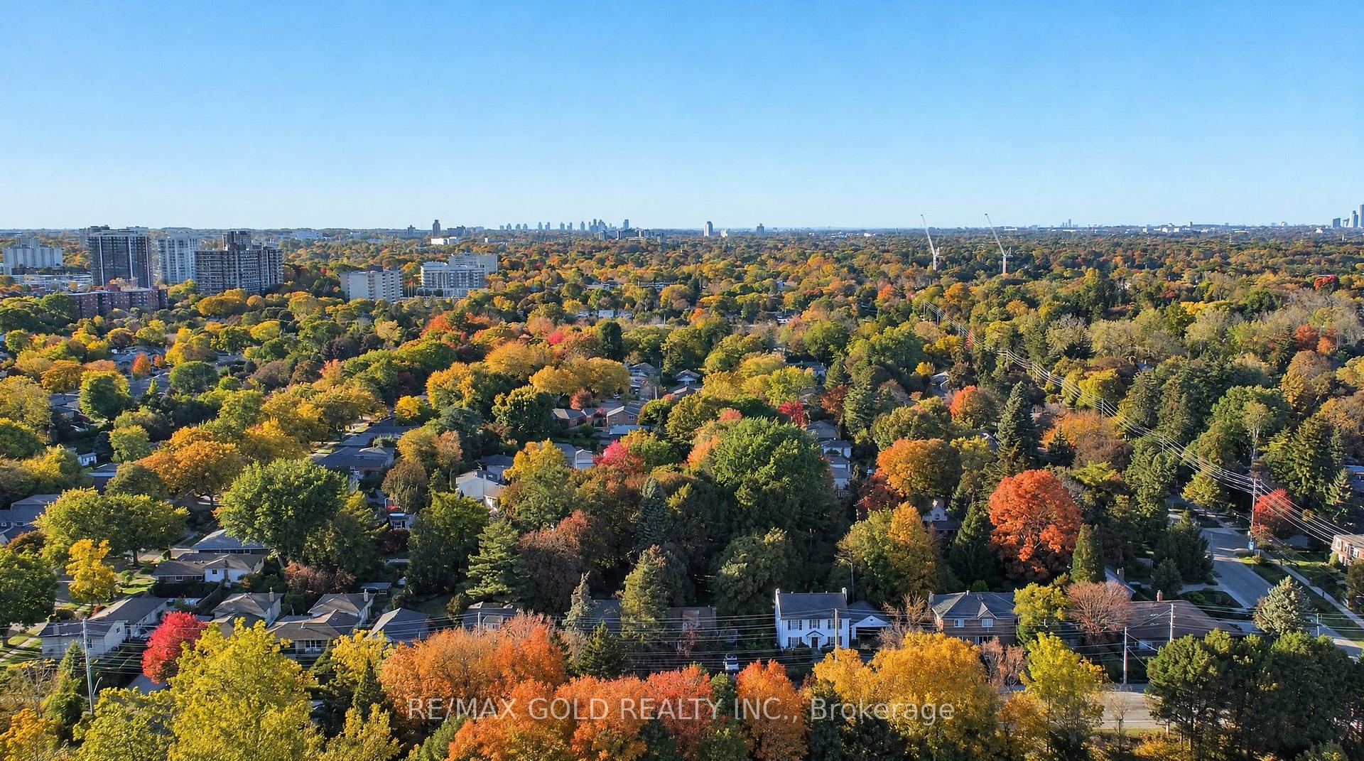 Photo 14 of 1807 Orr Road, Mississauga, Clarkson — HOMEH