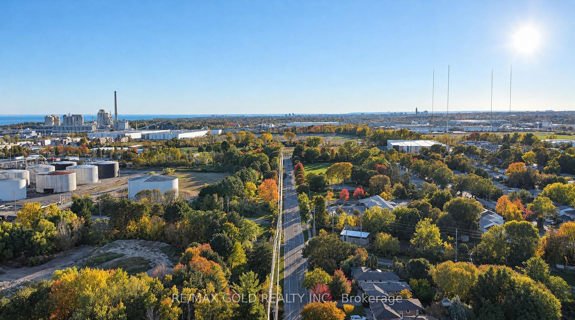Photo 26 of 1807 Orr Road, Mississauga, Clarkson — HOMEH