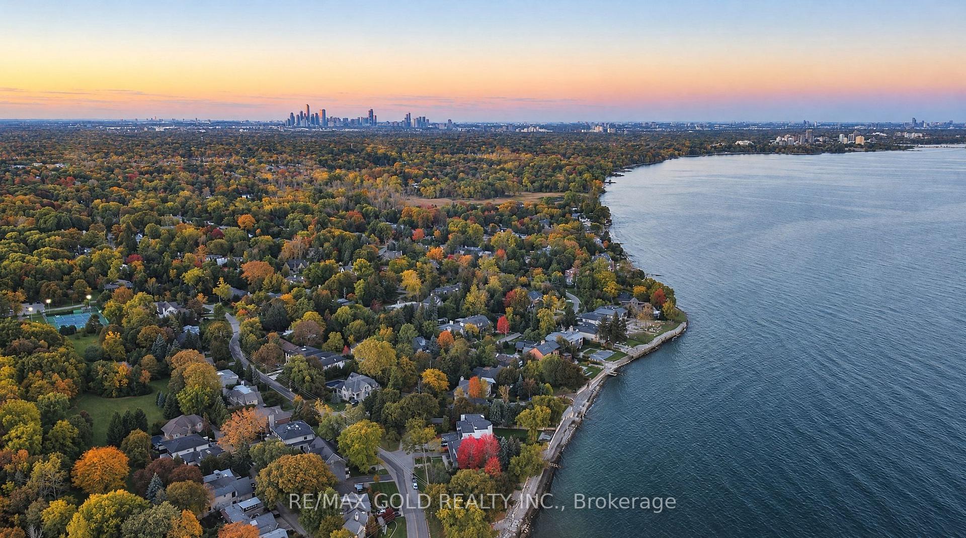 Photo 36 of 1807 Orr Road, Mississauga, Clarkson — HOMEH