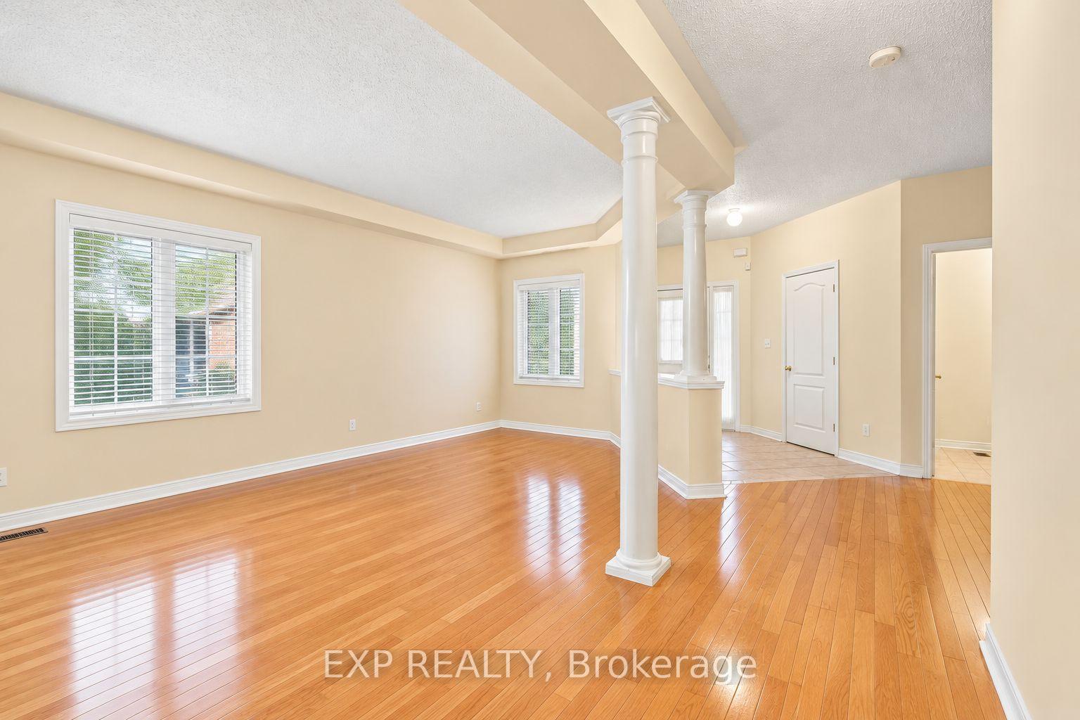 Photo 20 of 42 Kaitlin Drive, Richmond Hill, Oak Ridges Lake Wilcox — HOMEH