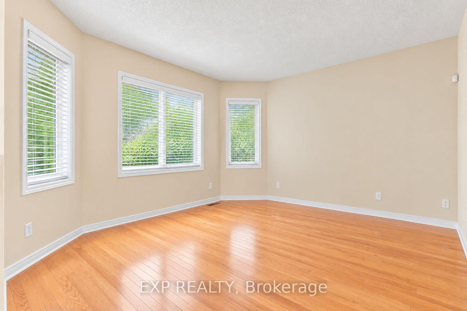 Photo 29 of 42 Kaitlin Drive, Richmond Hill, Oak Ridges Lake Wilcox — HOMEH